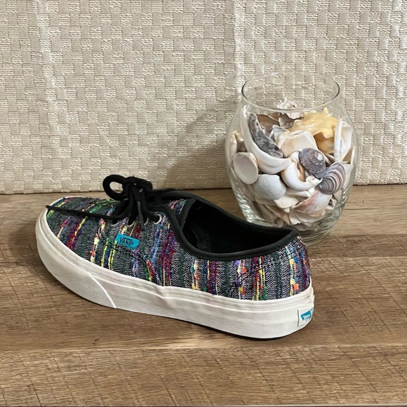 Boy's Vans Off The Wall Skate Shoes Size 4 - Picture 5 of 11